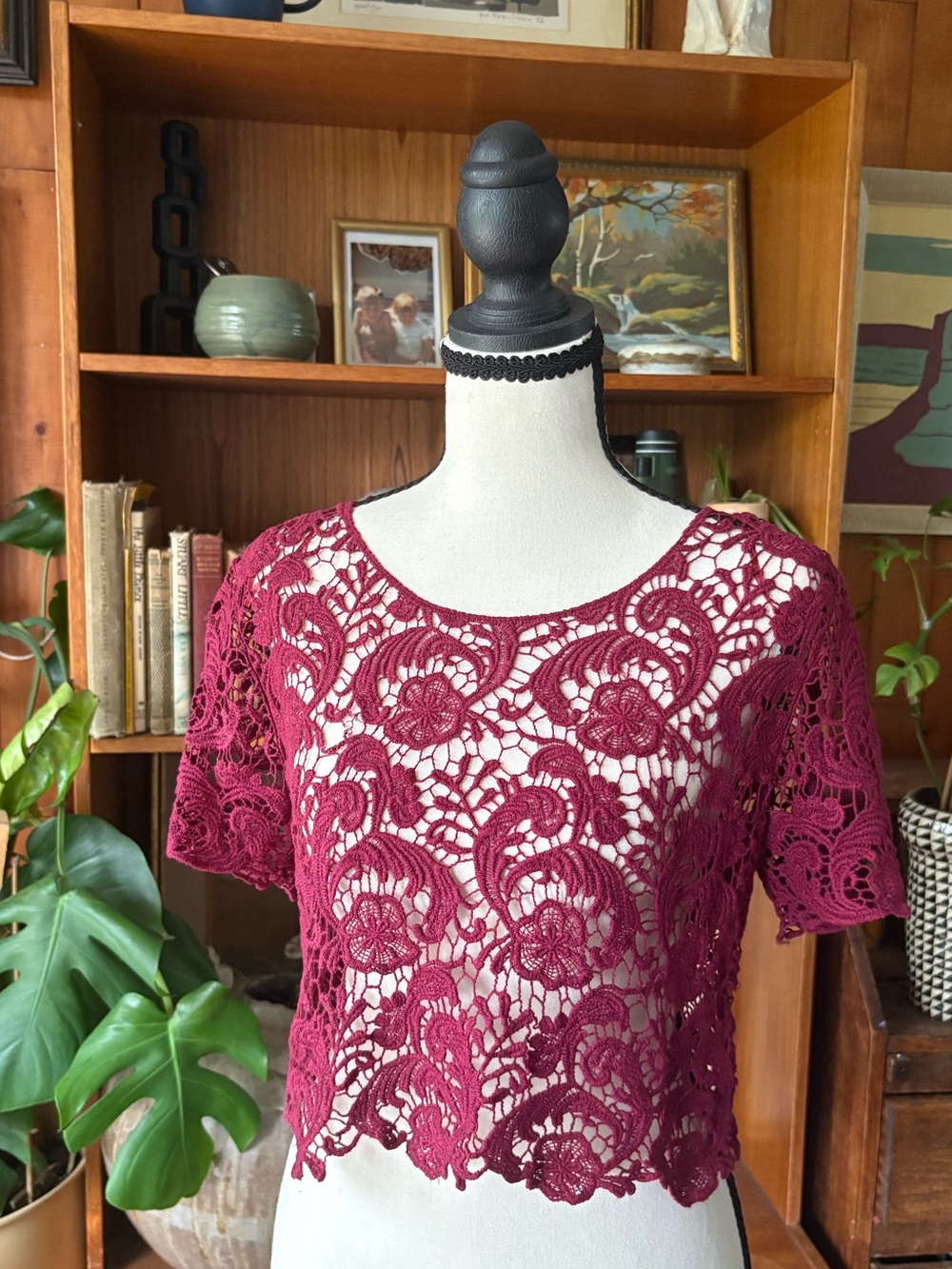 Y2K Lace Whimsigoth Crochet Burgundy Cropped Top M